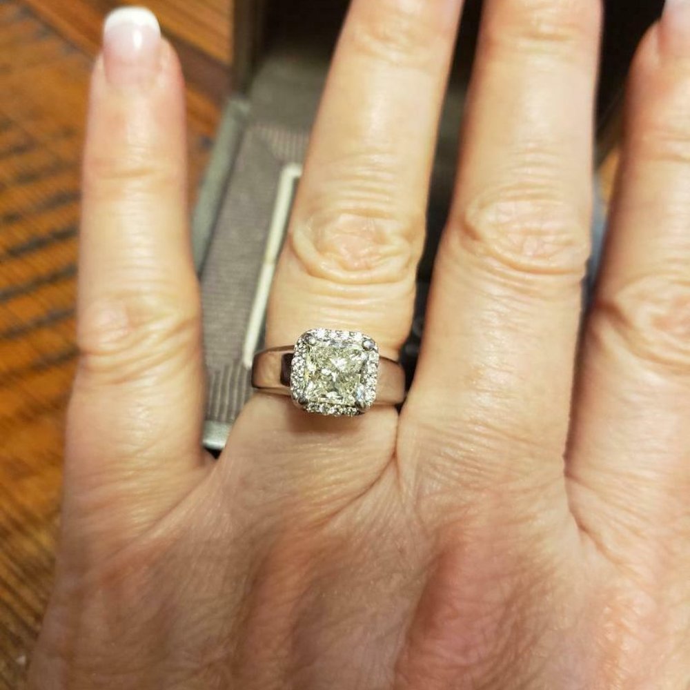 Hold for Pammy! Stunning 2.16 ctw Diamond Ring
